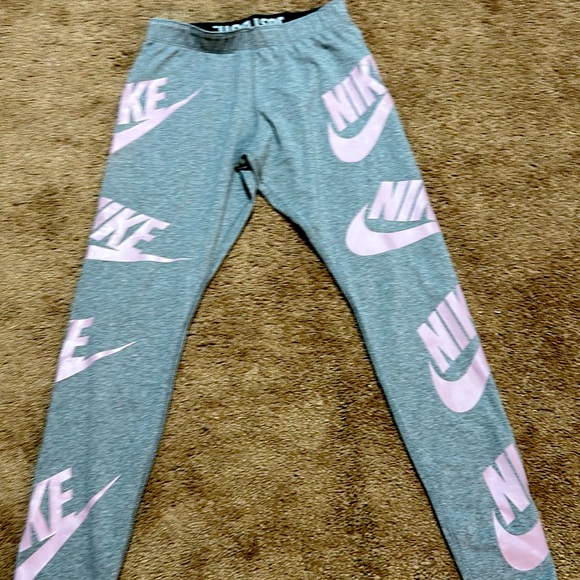 Nike leggings - Picture 1 of 1